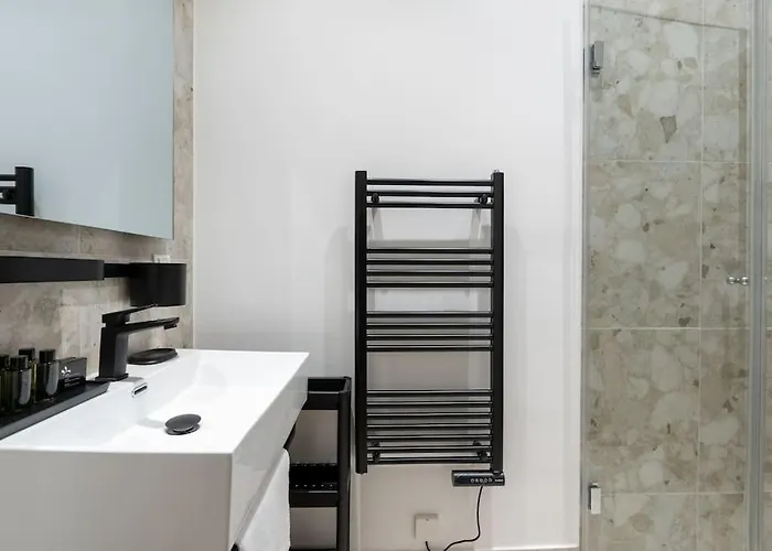 Апартаменти Pristine 1br Suite, Quick To By Hm Відень