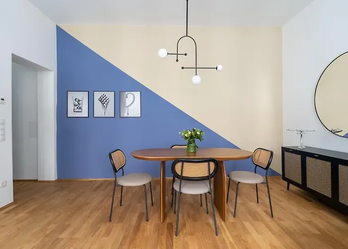 Апартаменти Pristine 1br Suite, Quick To By Hm